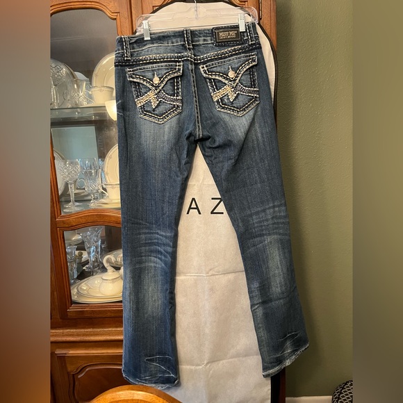Miss Me jeans- size 29- Boot cut - Picture 3 of 4